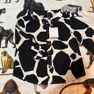 Burberry 6M Button down shirt